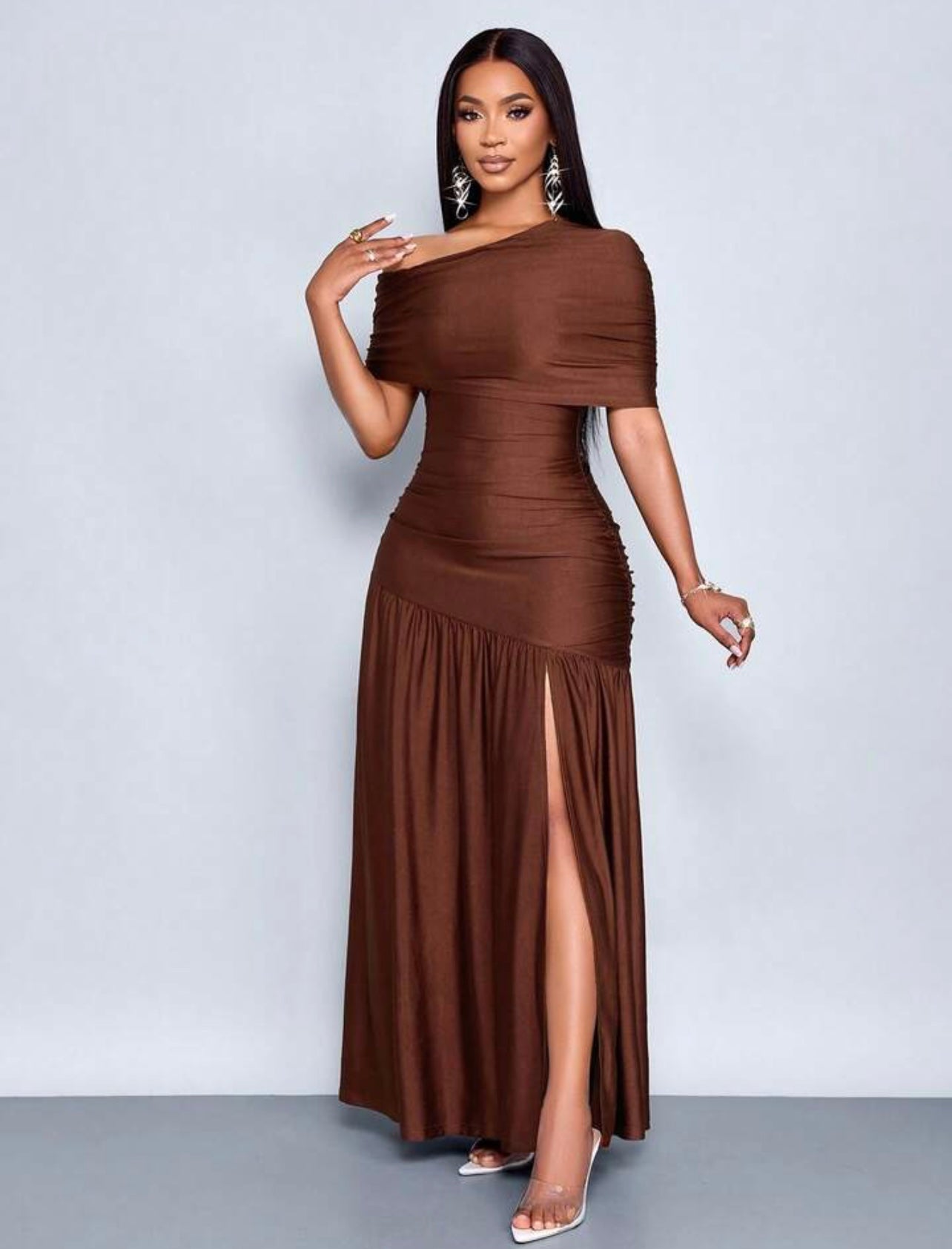 Shein SOLERSUN Spring And Summer Women's Wear Sexy Party Leisure Vacation Brown Glossy Fabric One Shoulder Gathered Off-Shoulder