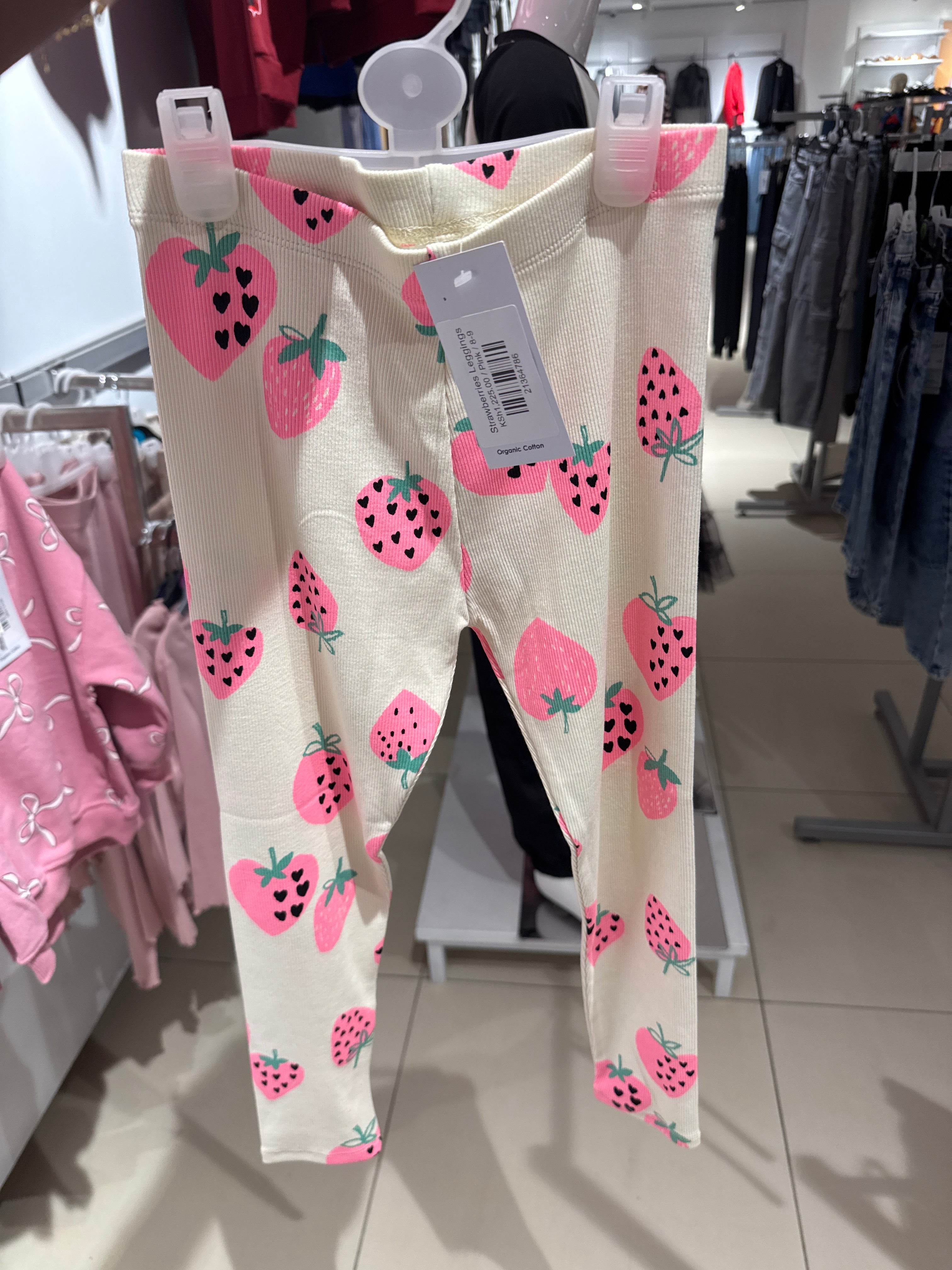 Strawberries Leggings