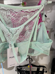 Primark lace lingerie set