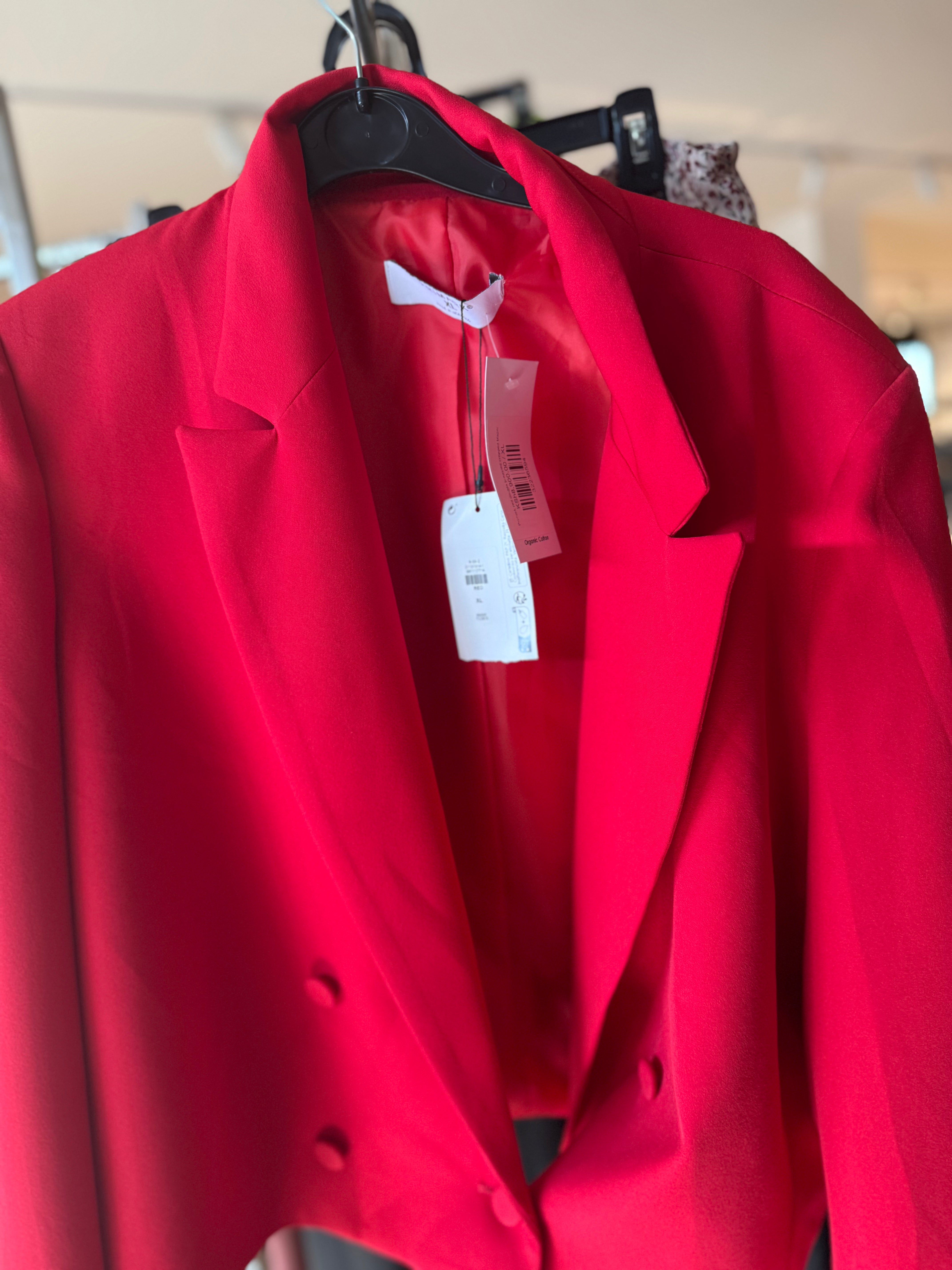 Primark women’s red blazer