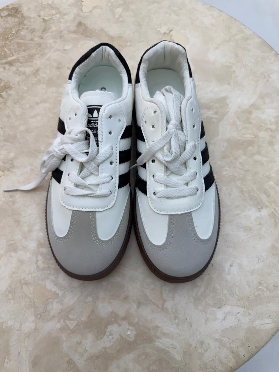 Samba Unisex Sneakers Cloud White / Core Black / Clear Granite JI2061