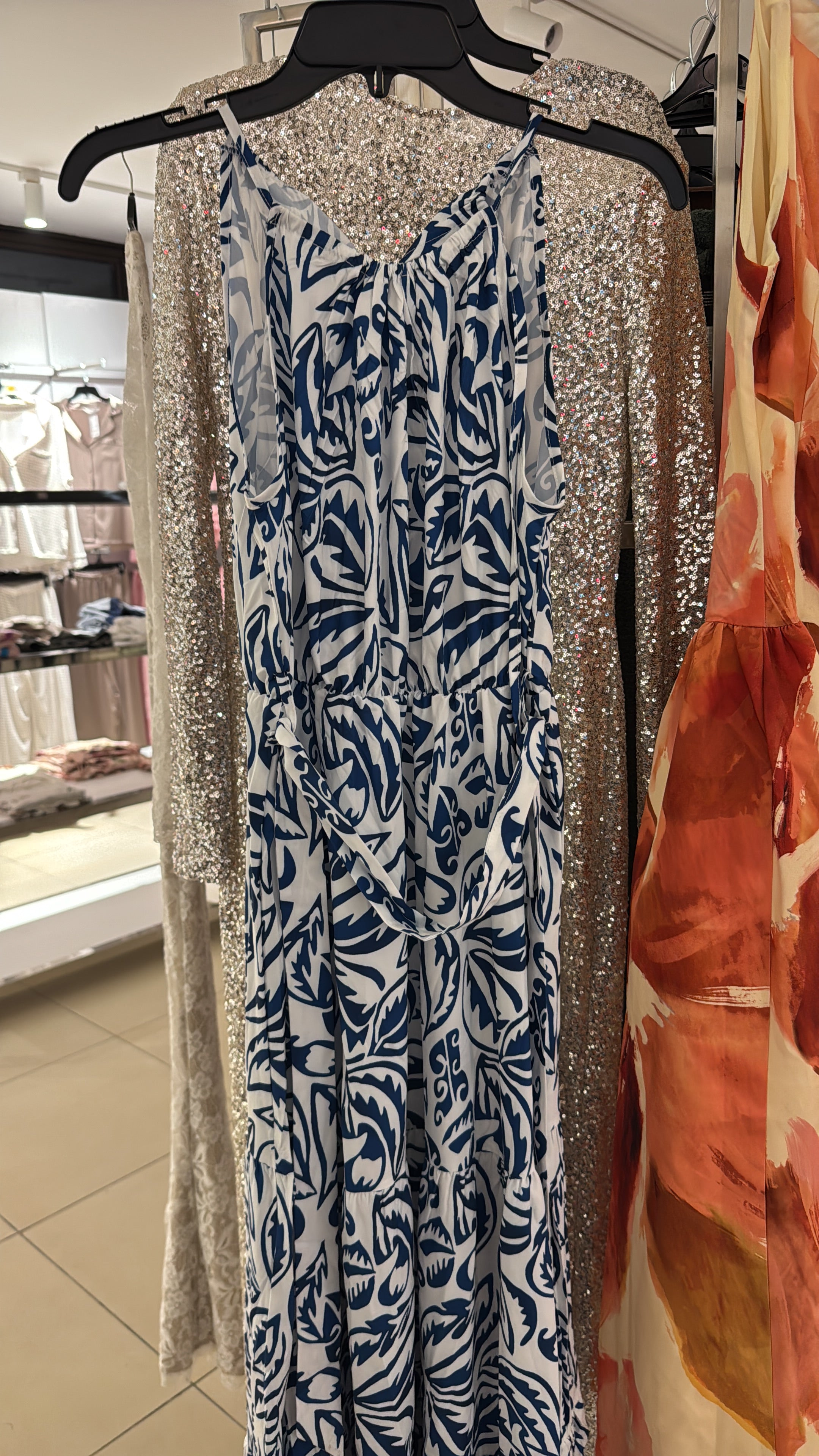 Shein sleeveless maxi dress with a blue and white leafy pattern