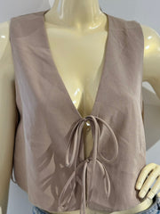 Primark women’s sleeveless tie-front vest