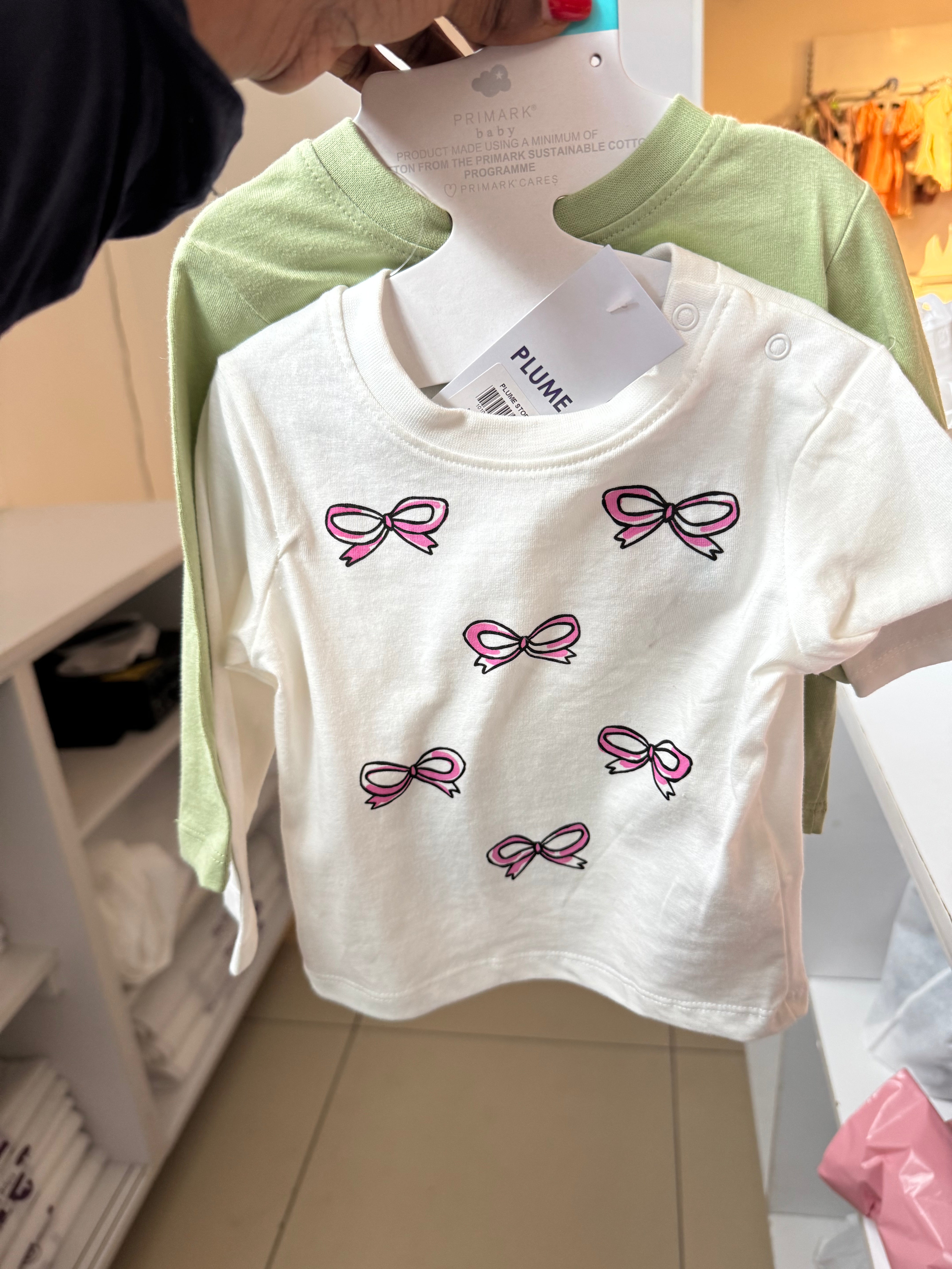 Primark 2pck baby t-shirt with a pink bow print
