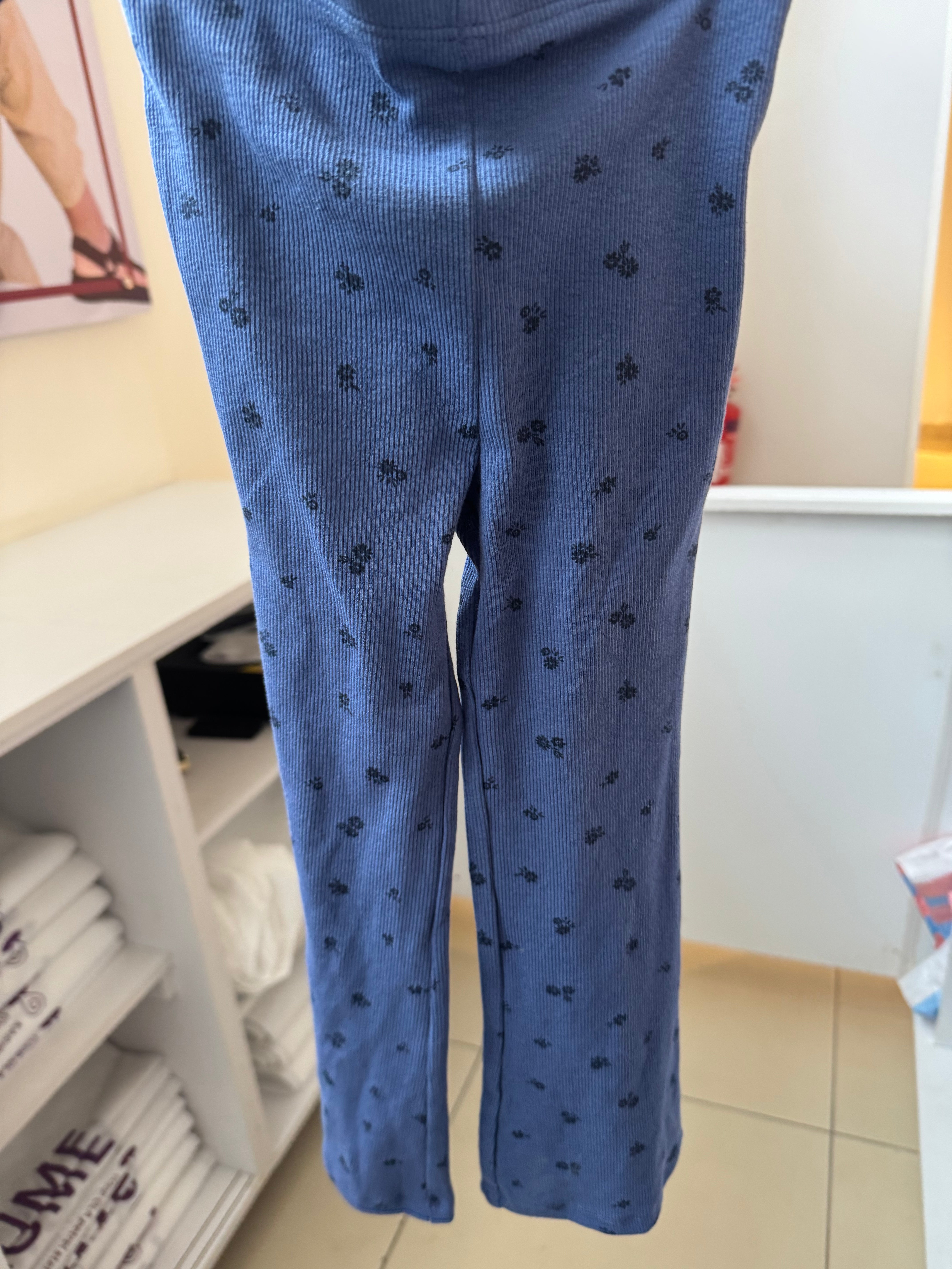 Primark leggings with blue flowers