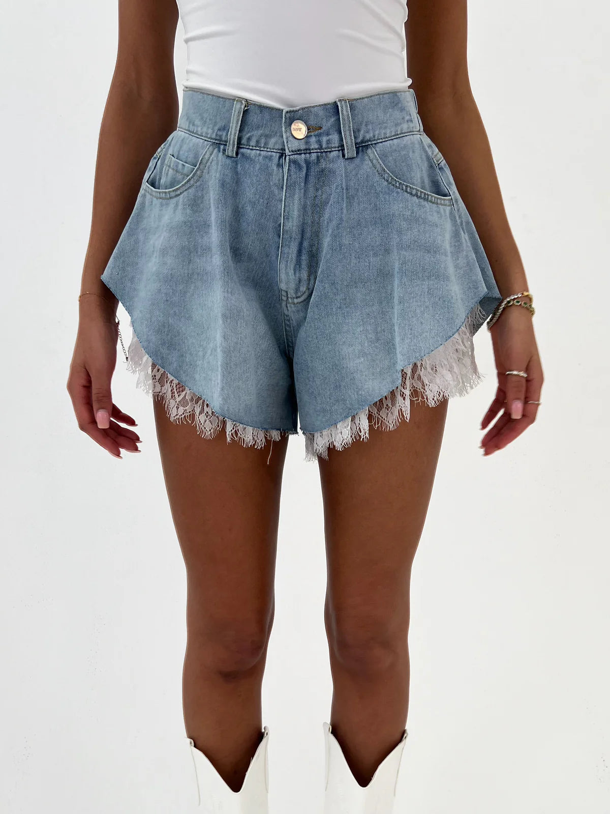 Cotton tea wide leg denim shorts with lace
