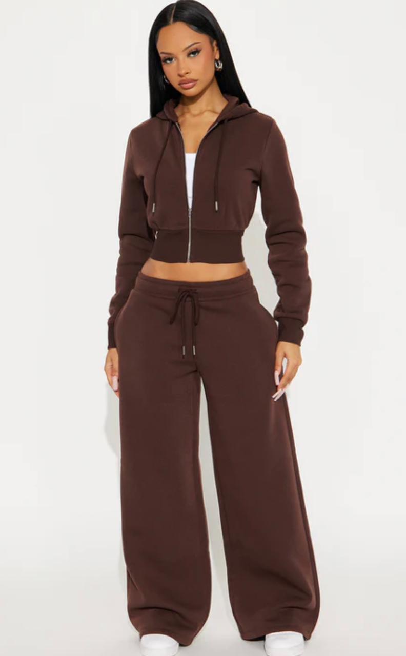 Fashionnova Charlie fleece zip up pant set