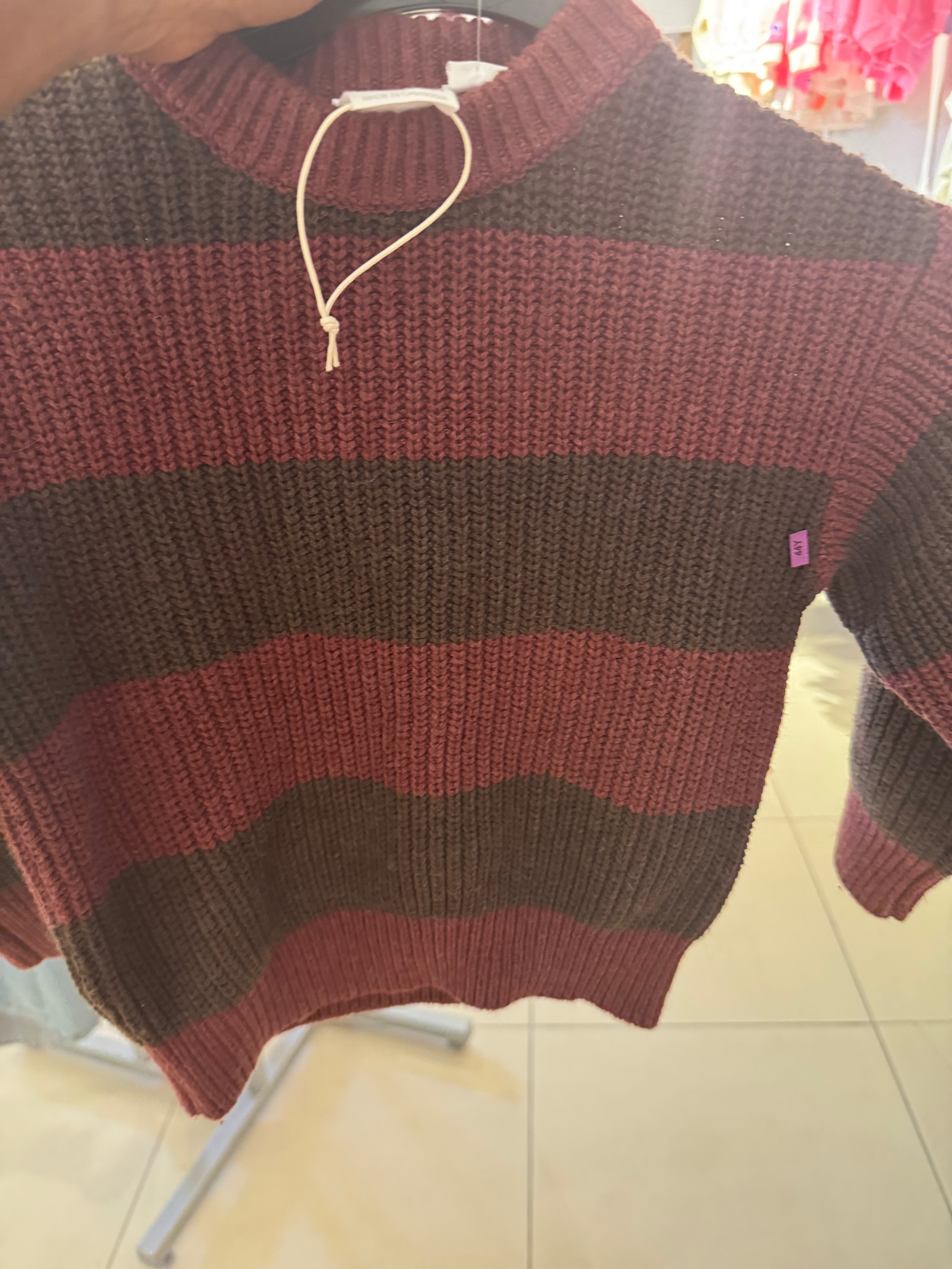 Knitted Jumper With A Round Neck Long Sleeves With Ribbed Cuff Stripe Print Zara